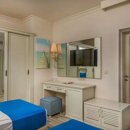 ホテル Kairaba Imperial